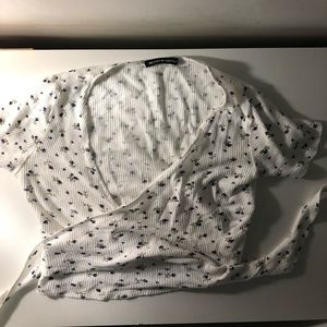 Tie Top White Flowers Brandy Melville